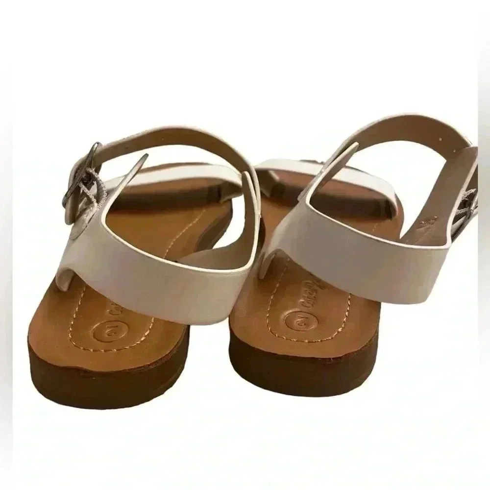 Cat & Jack White Ankle Straps Adjustable Girls Flat Sandals Casual Sz 2